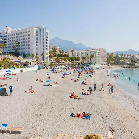 Cool And White Torrecilla Playa Apartment Nerja