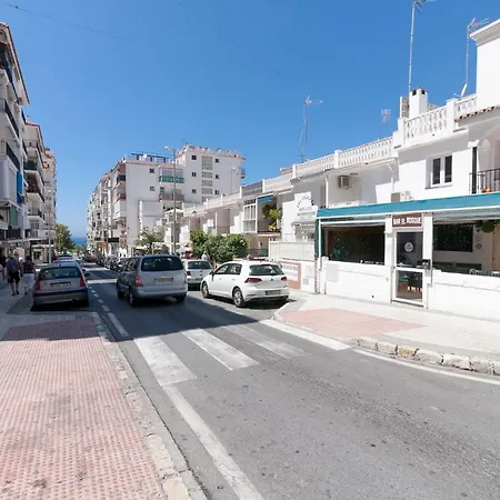 Cool And White Torrecilla Playa Apartment